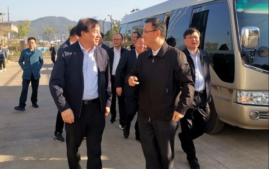 省建设厅党组书记、厅长项永丹赴大阳城集团常山县天马污水处理厂调研考察